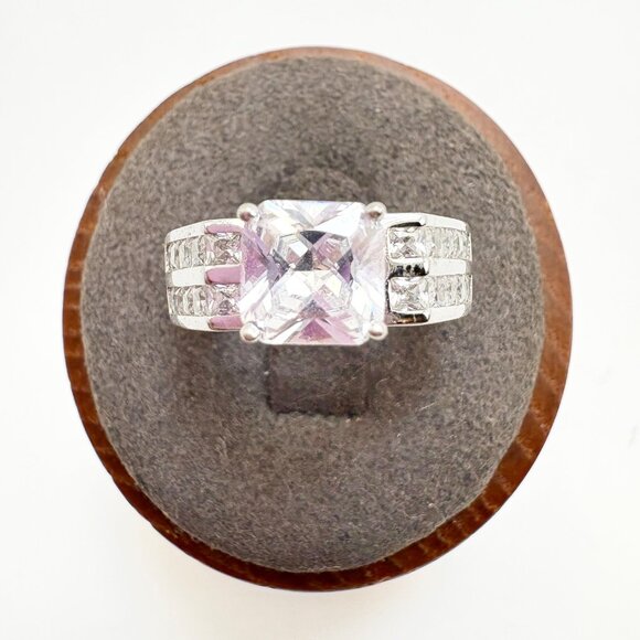 VTG Sterling Silver 925 Cubic Zirconia Prong Set Scroll Band Ring Size 7 - Picture 1 of 10